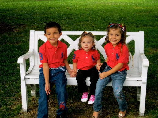 "Kids in Red", Delaware, USA.